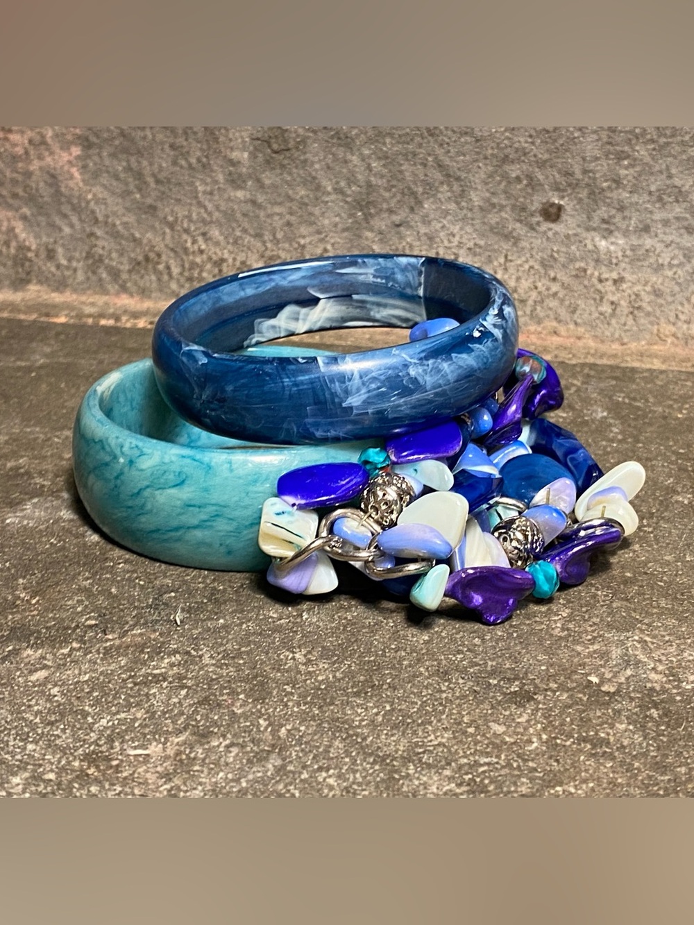 Bundle 3 vintage lucite/plastic bracelets,2 bangles,one stretch,shades of blue